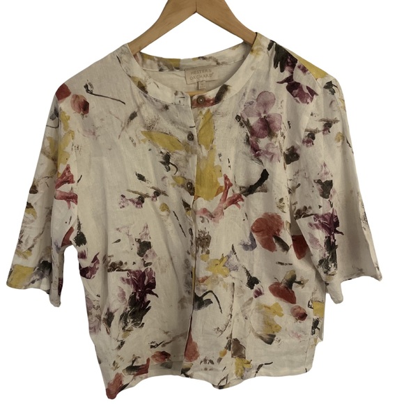 Hester & Orchard Tops - NWOT Hester & Orchard Floral 3/4 Sleeve Linen Blend Button Front Top | Size M